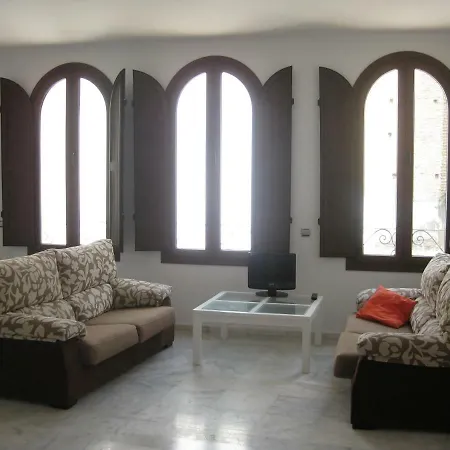 Apartament Bustos Tavera
