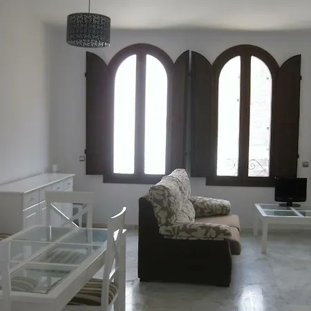 Bustos Tavera Apartament *