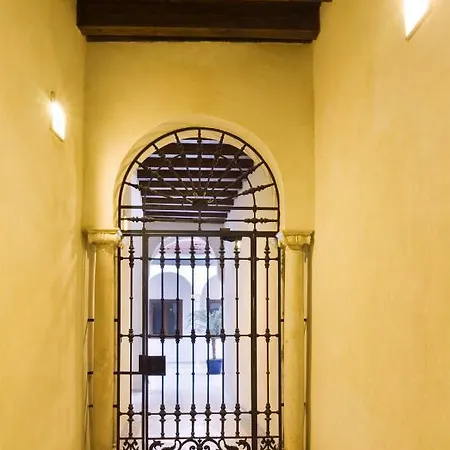 Bustos Tavera * Seville
